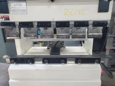 MEBUSA MODEL PH30-12 UPACTING HYDRAULIC PRESS BRAKE