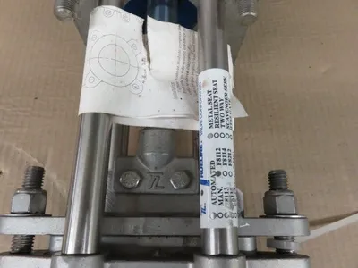 TL 4"-150 Knife gate valve with pneumatic actuator  NEW