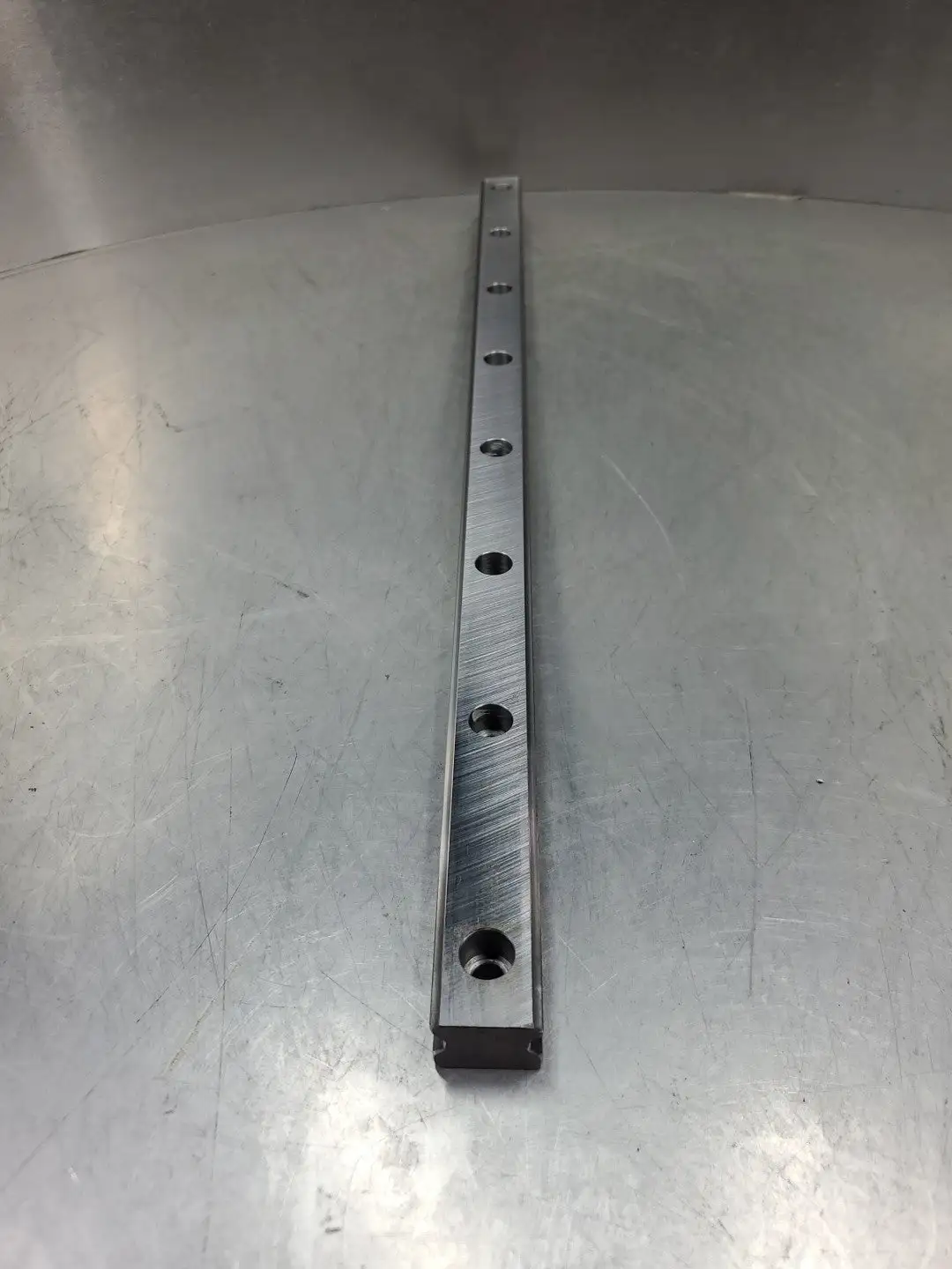 Used THK UHF02258-GK Linear Motion Guide Rail, 23.5" Length Linear Guides South Carolina US | Palmetto Automation #1161131
