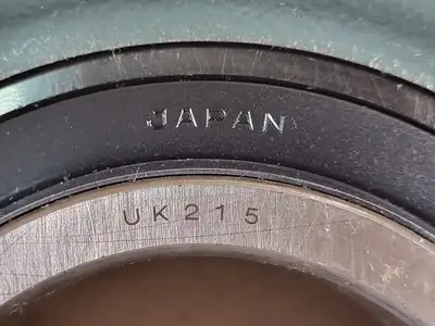 NEW NTN UKF215D1
