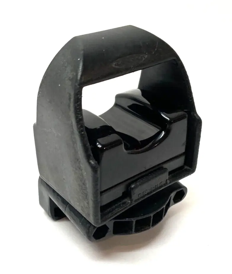 USED BANNER MOMENTARY ACTION TOUCH BUTTON 28590