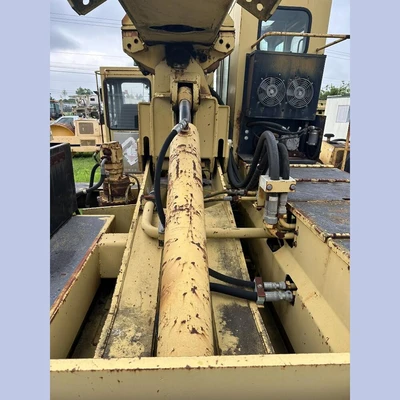 USED GRADALL G3WD 4X2