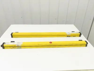 Sick 30-MGS Safety Light Curtain Transmitter Receiver Set MGSS 90-12/MGSE90-12B