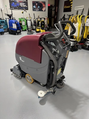Minuteman E20CQP Walk-Behind Scrubber NEW