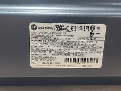 NEW Allen-Bradley MPL-B4530F-SJ74AA