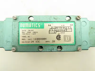 Numatics 123BB400M Pneumatic Directional Solenoid Valve 24VDC  Lot of 3