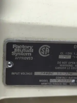 Used OMNIGUARD 652-10101 Photoelectric Sensors Ohio US | Surplus Asset Holdings #1228005