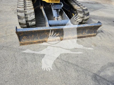 USED 2022 XCMG XE55U
