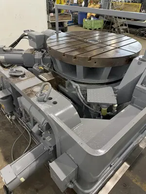 48" GIDDINGS & LEWIS ROTARY TRUNNION TABLE. STOCK # 0903224