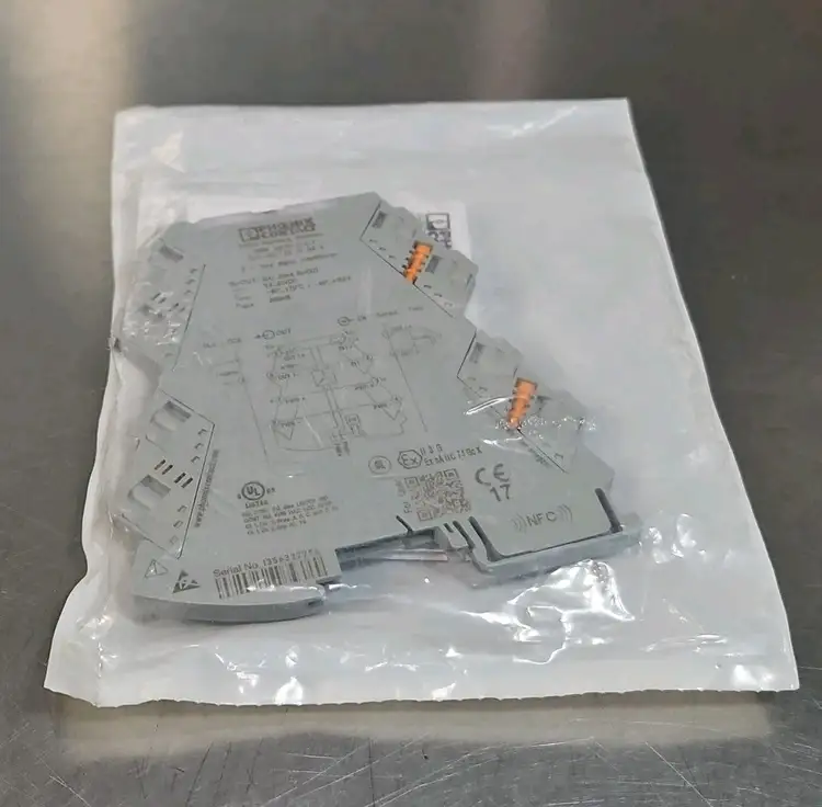 Used Phoenix MCR-2-I-I-PT PLC Processors | Palmetto Automation #1148589
