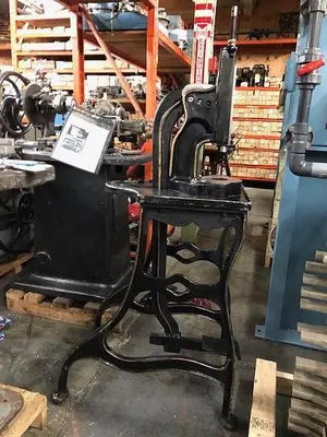 0282-385 R Blundell Foot Press – Circa 1870
