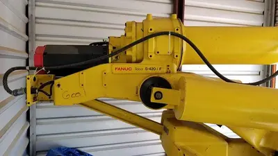 Fanuc S-420iF Robot with R-J2 Control Center