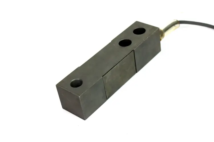 New | in-Stock REVERE TRANSDUCER INC. 9123-D3-1K-20P1 Transducers | Industrial Parts R Us Inc. #365812