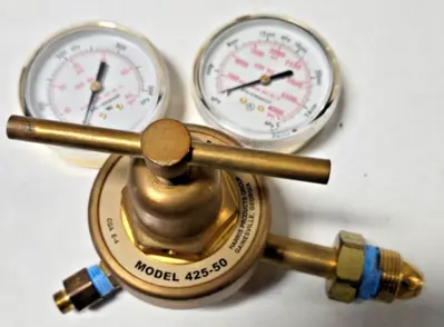 Harris Model 425 Oxygen Single Stage Regulator 425-50 42550