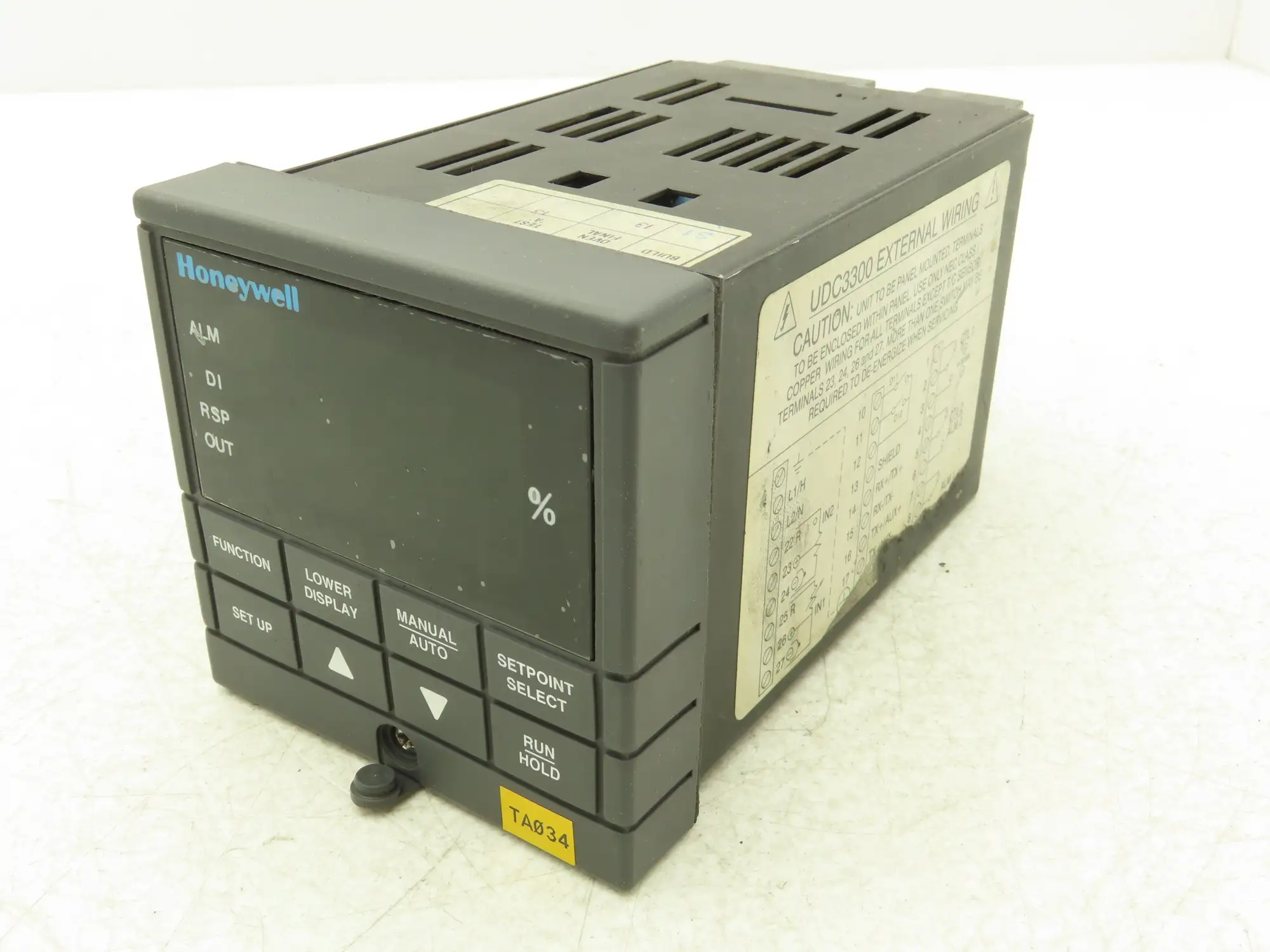 Honeywell UDC3000 Digital Temperature Controller DC300K-E-0A0-20-0000-0