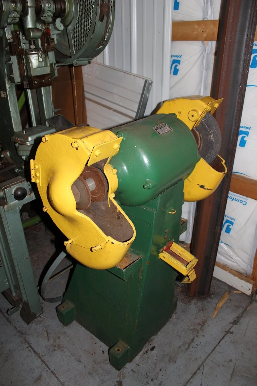 B-Line 12" Pedestal Grinder