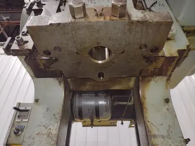 60 TON BLISS MODEL #C-60 OBI STAMPING PUNCH PRESS 8" STROKE: STOCK #23462