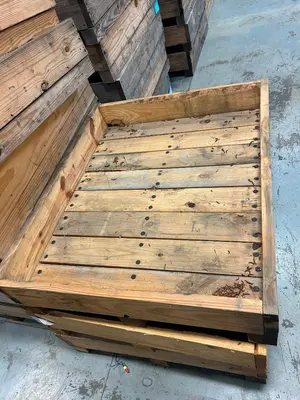 Used _UNKNOWN_ _UNKNOWN_ Shipping Containers Virginia US | Myron Bowling Auctioneers Inc #1562011