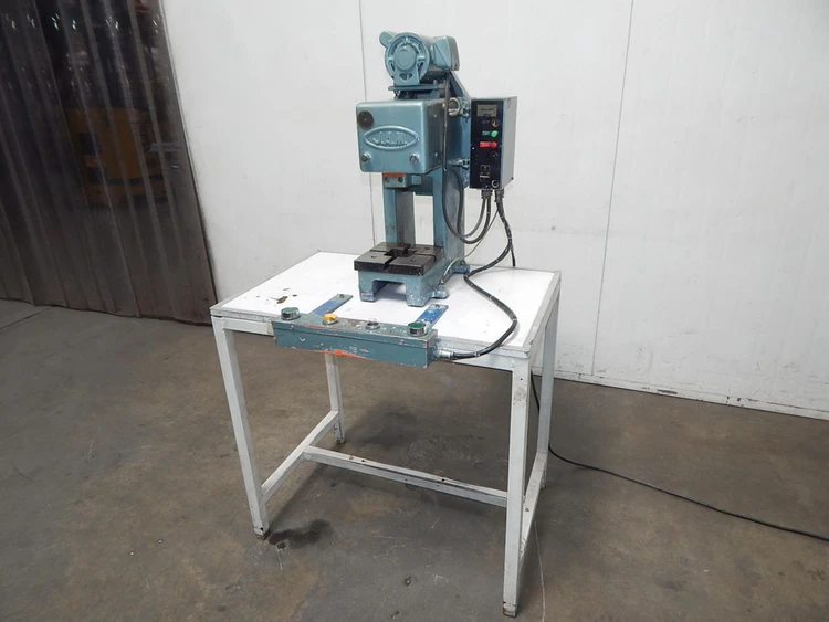 Used JAM _UNKNOWN_ Single Station Punches Texas US | OCO Industrial #1780083