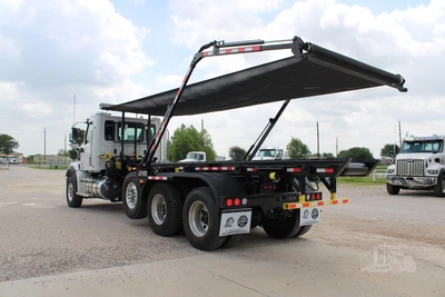 New | in-Stock 2027 WESTERN STAR 47X Hooklifts & Roll-Offs Texas US | Roll Off Truck World #1492010