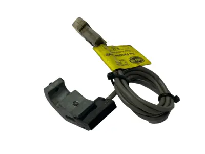 Used Fabco-Air Pancake Line Piston Position Sensor Proximity Sensors Michigan US | Maverick Industrial Sales #1393124