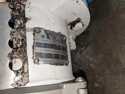 USED APV CREPACO 6V2