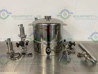 USED ALLOY PRODUCTS 45 LITER STAINLESS STEEL REACTOR 50 PSI W/ BOTTOM DRAIN & VALVES