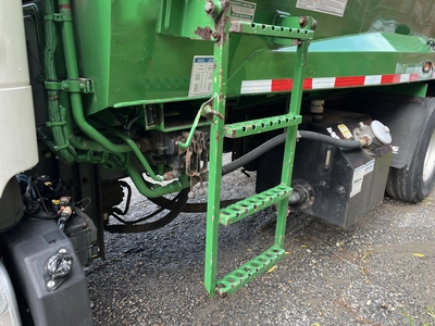 Used 2017 Freightliner M2-106 Tractors & Trailers Maryland US | Zadoon Equipment #1470047