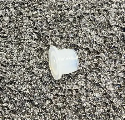 SILICON PLUGS
