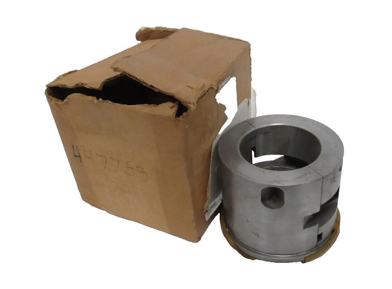 NEW 267C789G01 BEARING SLEEVE