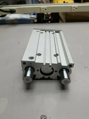 USED SMC MGPM25-125Z