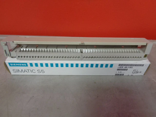 NEW SIEMENS 6ES5 490-7LB21