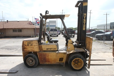 Hyster H80XL 8,000 lbs Cap Forklift (LOCATION: Schertz, TX)