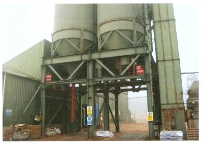 160 Cu. M M/S Vertical Powder Hoppers