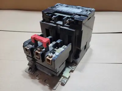 Used ALLEN-BRADLEY 8536 SD01 Starters British Columbia CA | Lenmark #1488914