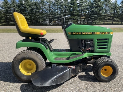Used JOHN DEERE STX38 Mowers Michigan US | Miedema Asset Management Group #1396990