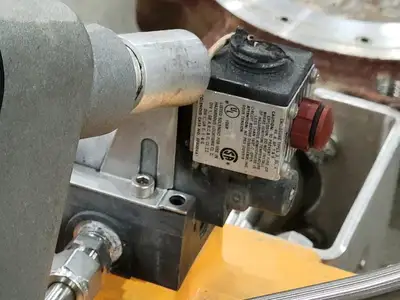 USED CRANE FLOWSEAL 05