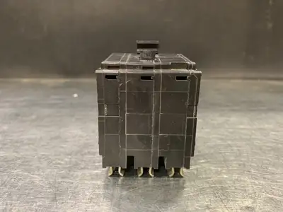 NEW SCHNEIDER ELECTRIC QO340CP