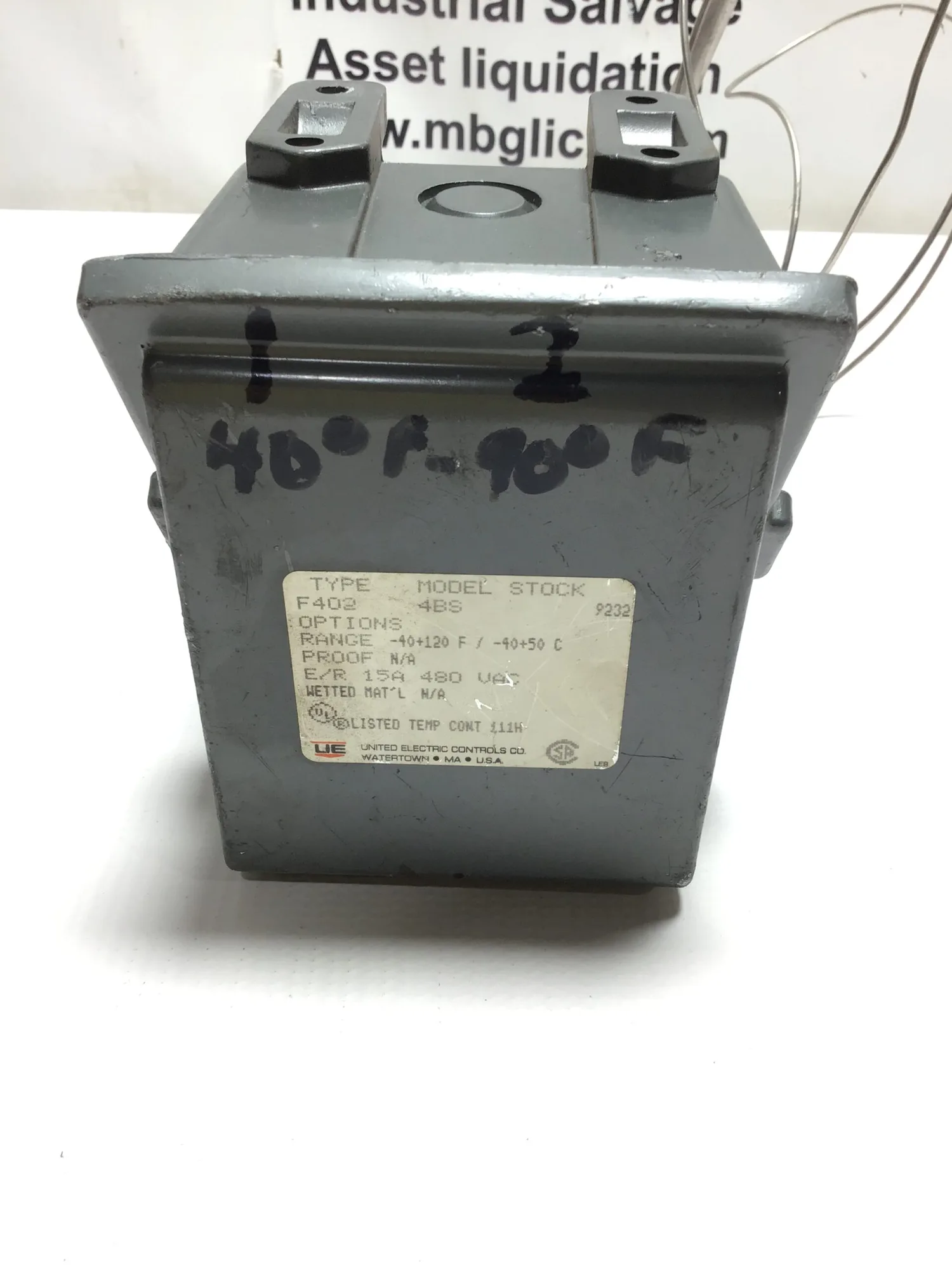 United Electric Controls F402-4BS Temperature Switch 15A 480VAC