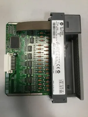 USED ALLEN BRADLEY 1746-IB32