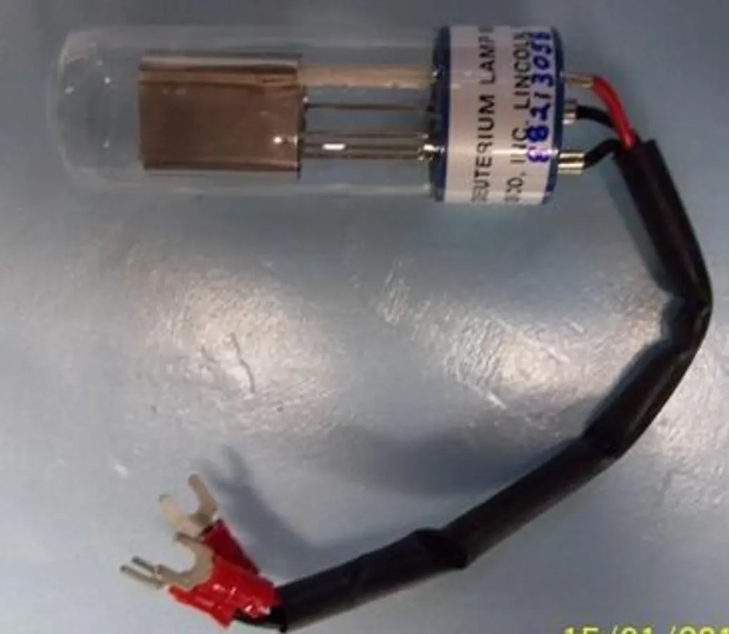 QTY. 1. ISCO INC 60-1844-142 DEUTERIUM LAMP SERIAL...
