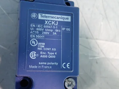 Used TELEMECANIQUE XCKJ1167DSA8 Relays & Switches Ohio US | HGR 24 #915932