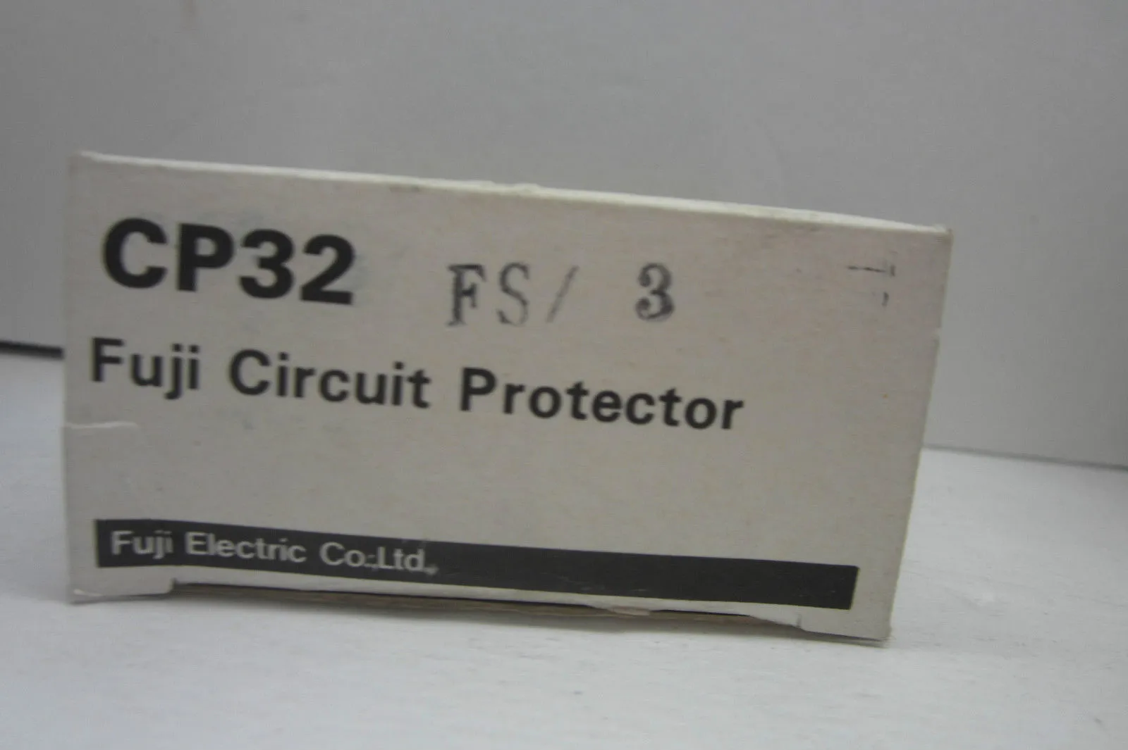 NEW FUJI ELECTRIC CP32 FS/3 CIRCUIT PROTECTOR CP32FS3