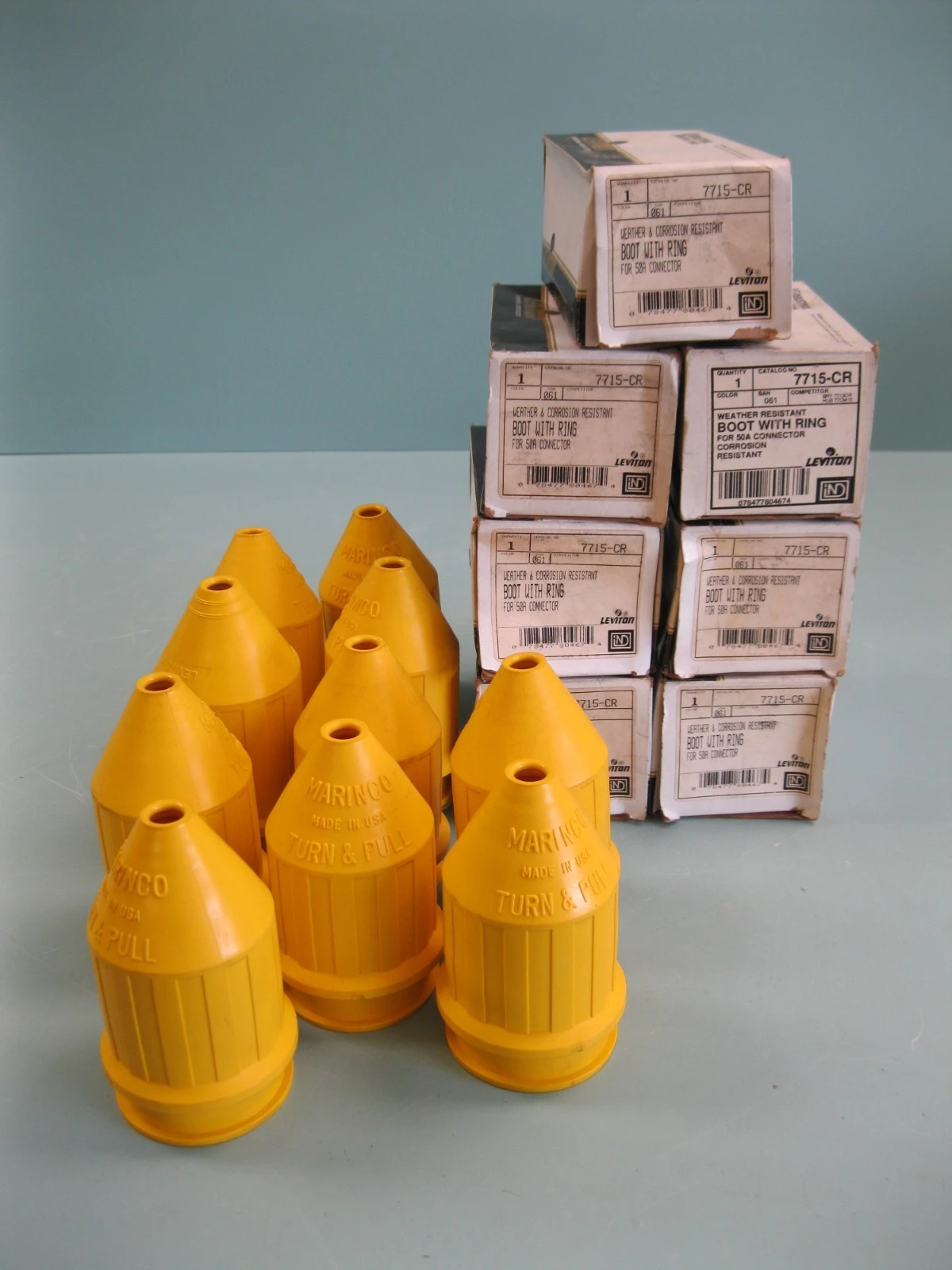 Lot (10) Leviton 7715-CR Weather & Corrosion Resistant Boot NO RING B2