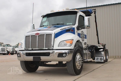 Used 2027 PETERBILT 548 Hooklifts & Roll-Offs Texas US | Roll Off Truck World #1491992