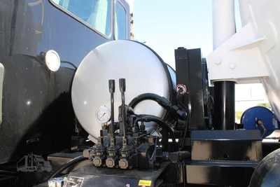 Used 2019 PETERBILT 567 Tractors & Trailers Texas US | Roll Off Truck World #1486370