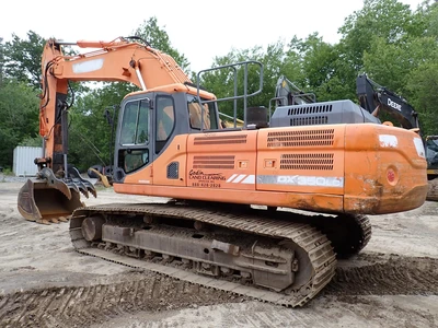 Used 2013 DOOSAN DX350 LC-3 Crawler Excavators Massachusetts US | Brookside Equipment Sales #1422139