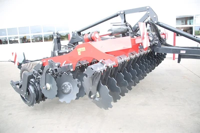 New | in-Stock 2024 METAL-FACH U710/1 Tandem Discs Pennsylvania US | Zimmerman Farm Service #1409902