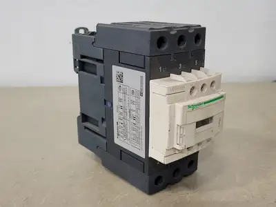 USED SCHNEIDER ELECTRIC LRD365