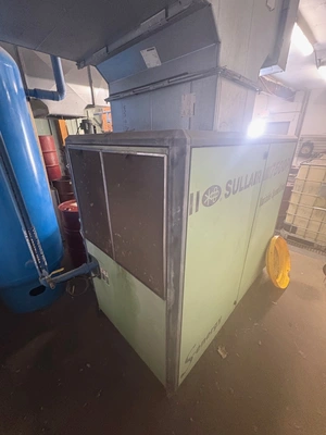 Used Hours 53596 2009 Sullair 7500P Rotary Screw & Sliding Vane Air Compressors Connecticut US | Elite Machine #1300157
